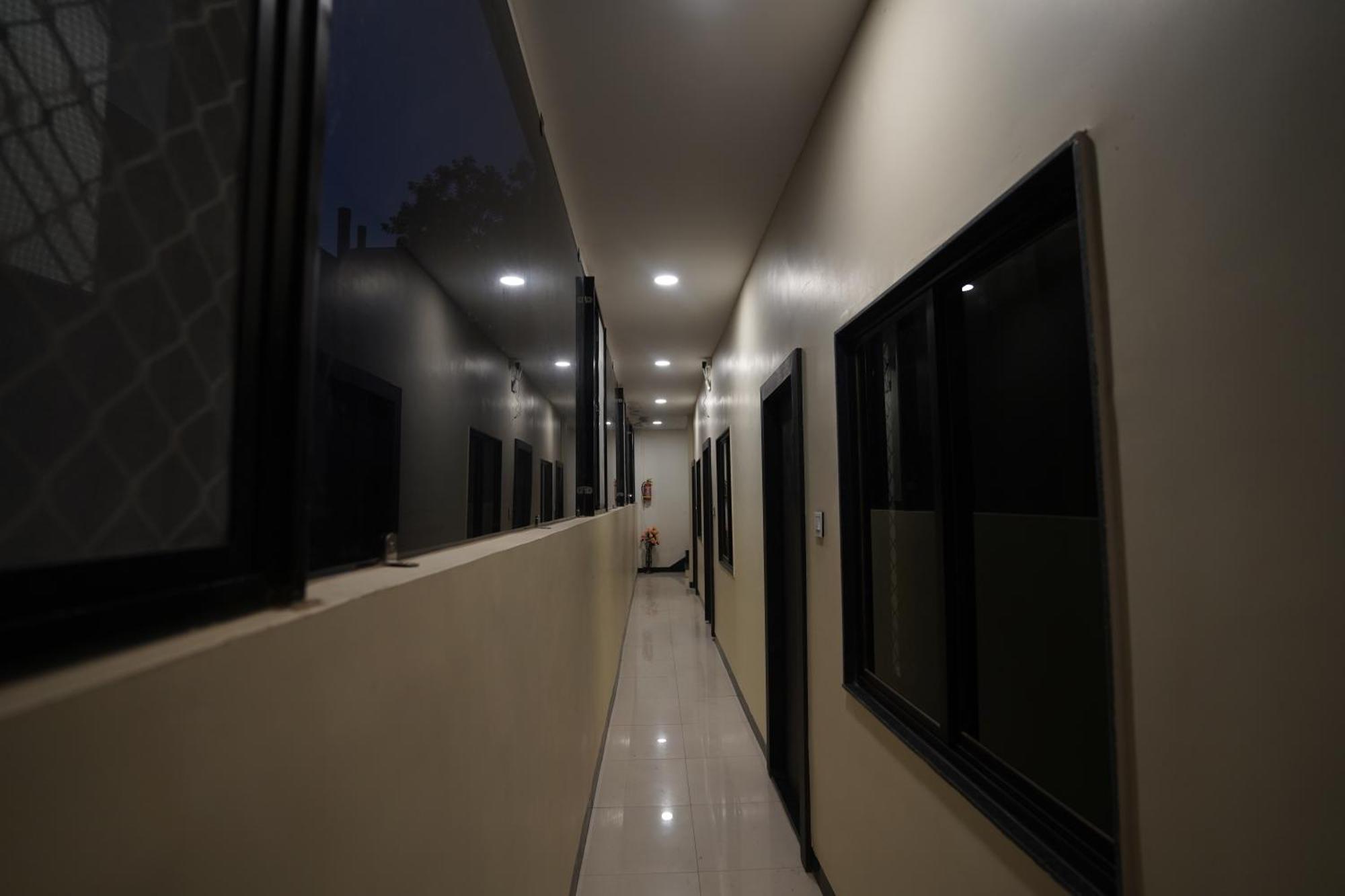 Hotel Dev Kripa Ujjain Exterior foto